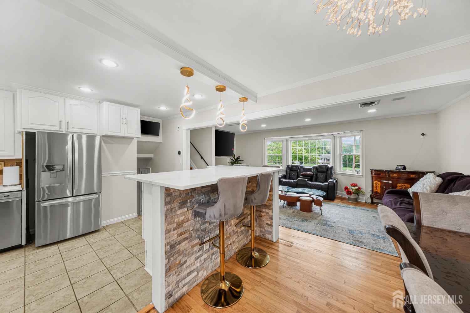 5 Travis Court Monroe NJ 08831