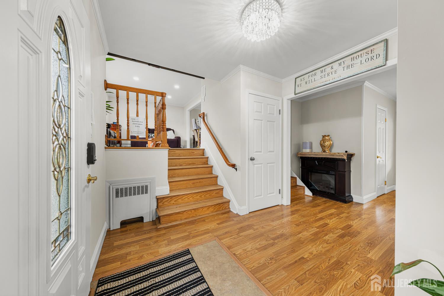 5 Travis Court Monroe NJ 08831