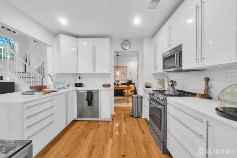 6 Clark Court Bernards NJ 07920