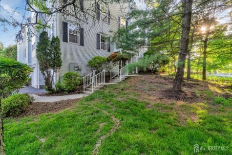 6 Clark Court Bernards NJ 07920