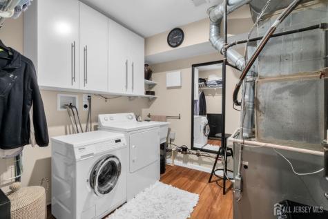 6 Clark Court Bernards NJ 07920