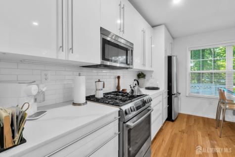 6 Clark Court Bernards NJ 07920