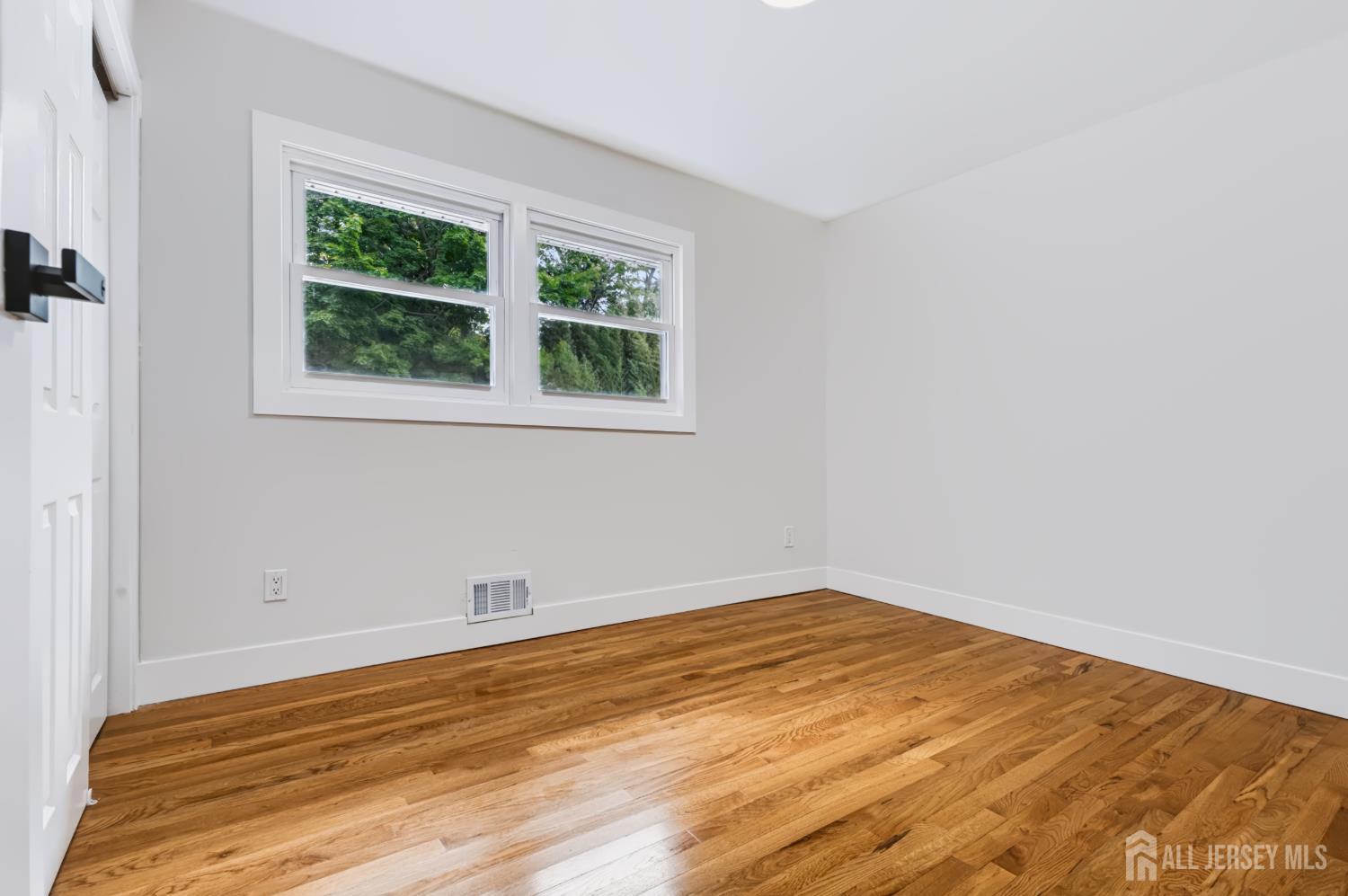 12 Villanova Road Old Bridge NJ 08859