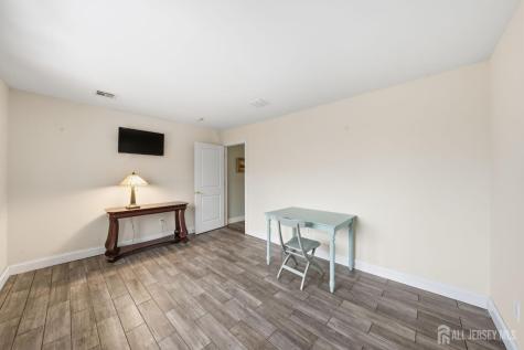 20 Sleepy Hollow Road Denville NJ 07834