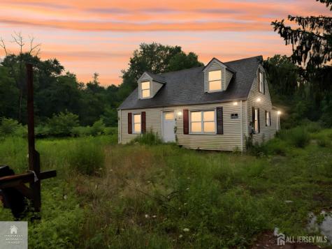 5 Union Hill Road Monroe NJ 08831