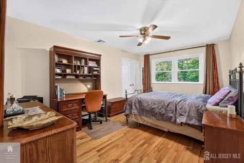 25 Willow Lane Englishtown NJ 07726