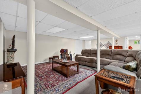 25 Willow Lane Englishtown NJ 07726