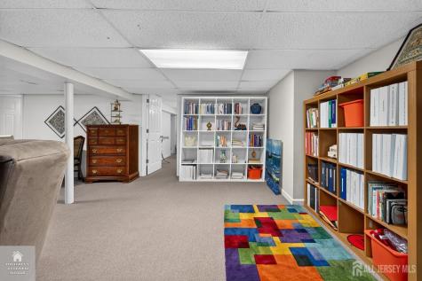 25 Willow Lane Englishtown NJ 07726