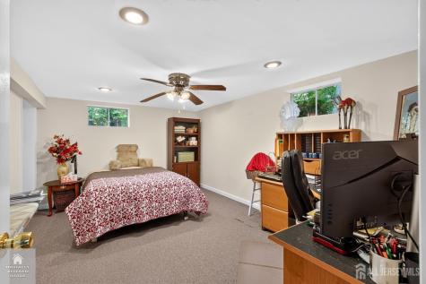 25 Willow Lane Englishtown NJ 07726