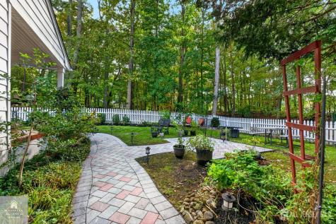 25 Willow Lane Englishtown NJ 07726
