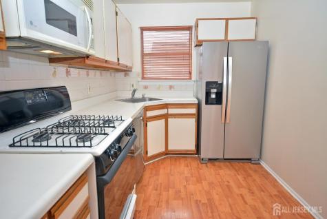 125 Exeter Court Piscataway NJ 08854