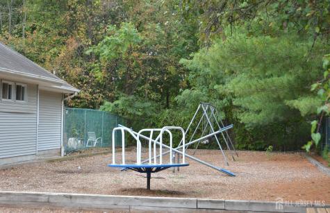 125 Exeter Court Piscataway NJ 08854
