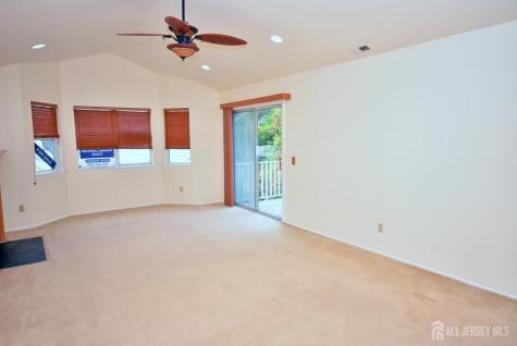 125 Exeter Court Piscataway NJ 08854