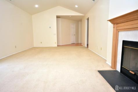 125 Exeter Court Piscataway NJ 08854