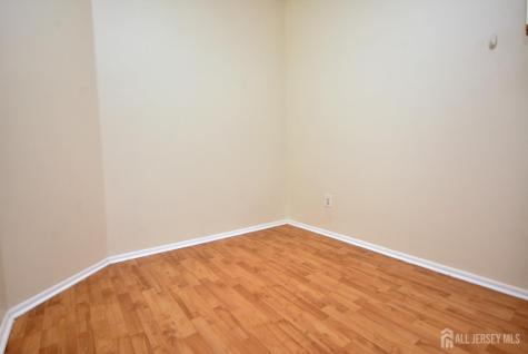 125 Exeter Court Piscataway NJ 08854
