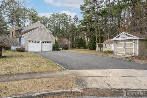 9 Southfork Drive Jackson NJ 08527