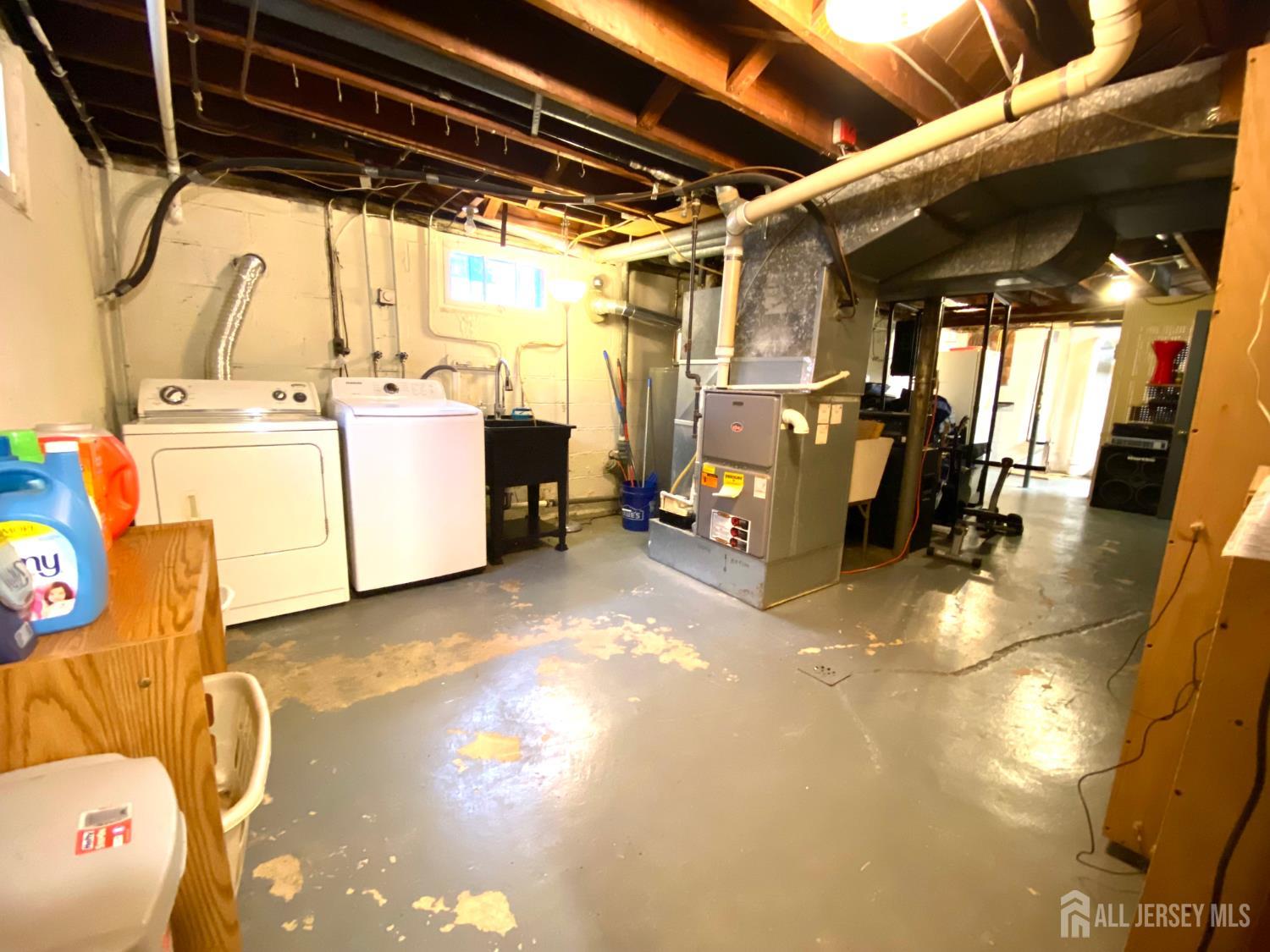 23 Cleveland Avenue South River NJ 08882