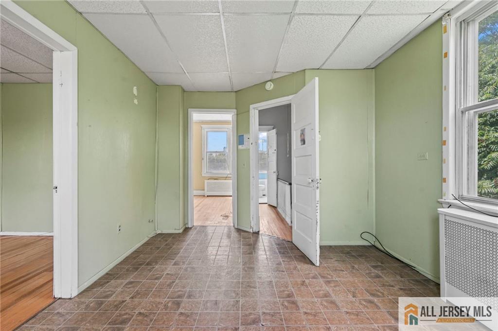 364 Alpine Street Perth Amboy NJ 08861
