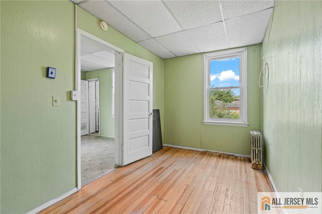 364 Alpine Street Perth Amboy NJ 08861