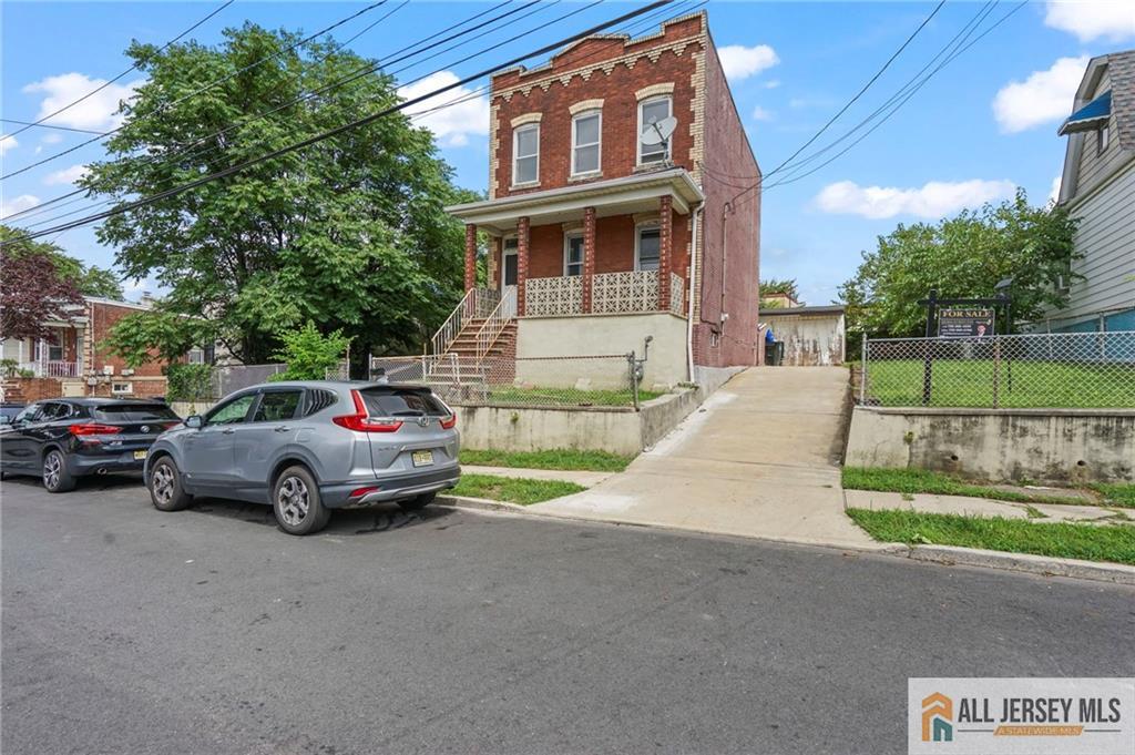 364 Alpine Street Perth Amboy NJ 08861