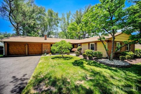 28 Morningside Drive Old Bridge NJ 08857