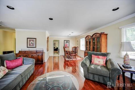 28 Morningside Drive Old Bridge NJ 08857