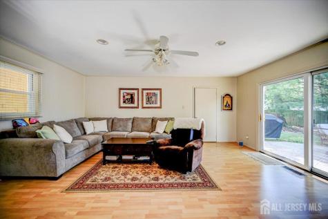 28 Morningside Drive Old Bridge NJ 08857