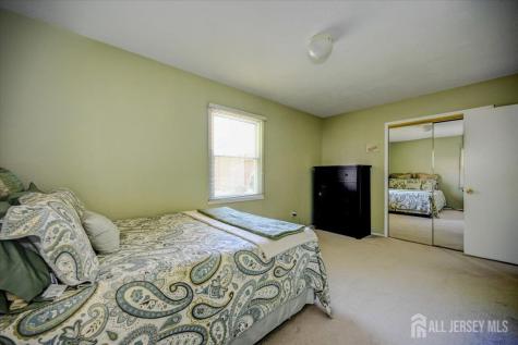 28 Morningside Drive Old Bridge NJ 08857