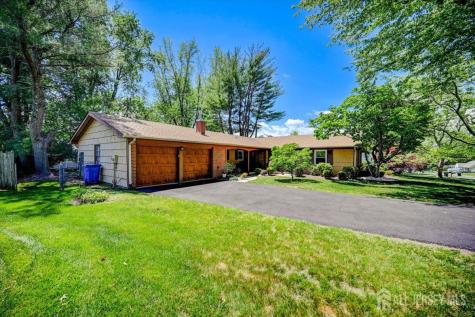 28 Morningside Drive Old Bridge NJ 08857