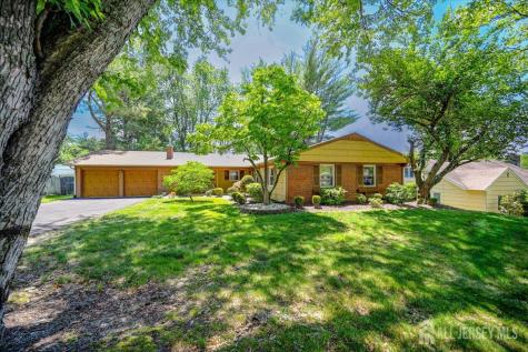 28 Morningside Drive Old Bridge NJ 08857