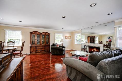 28 Morningside Drive Old Bridge NJ 08857
