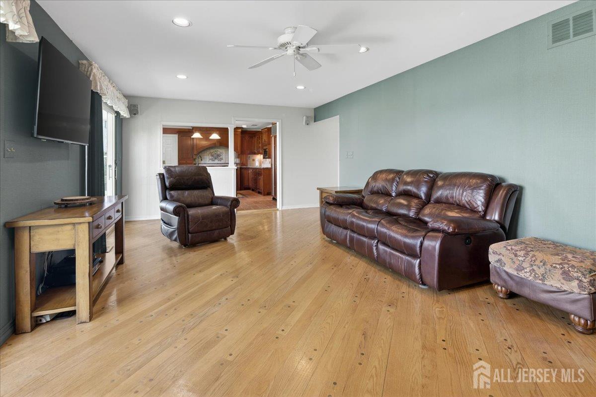 53 Wexford Drive South Brunswick NJ 08852