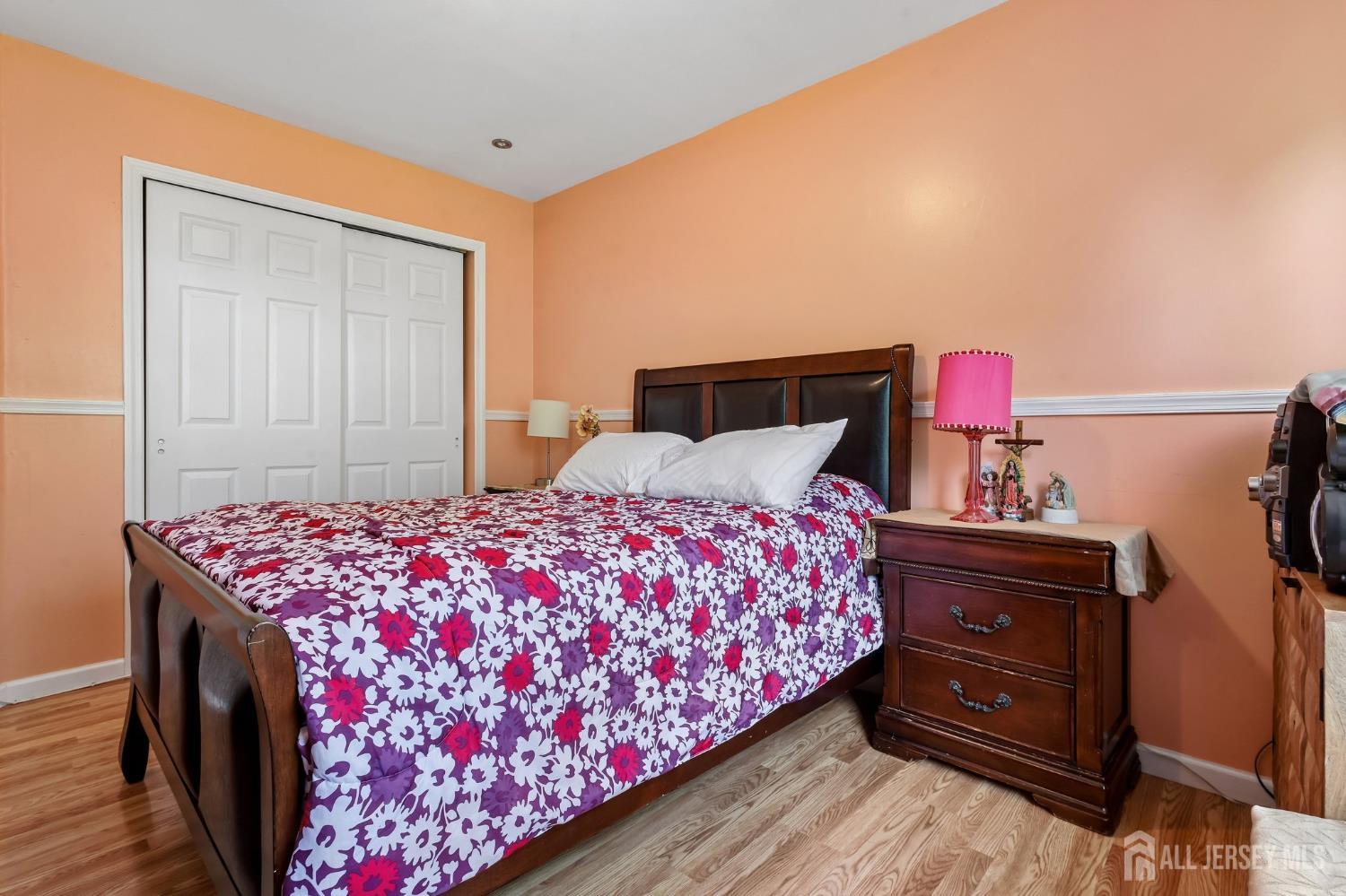 3 Letts Court Sayreville NJ 08872