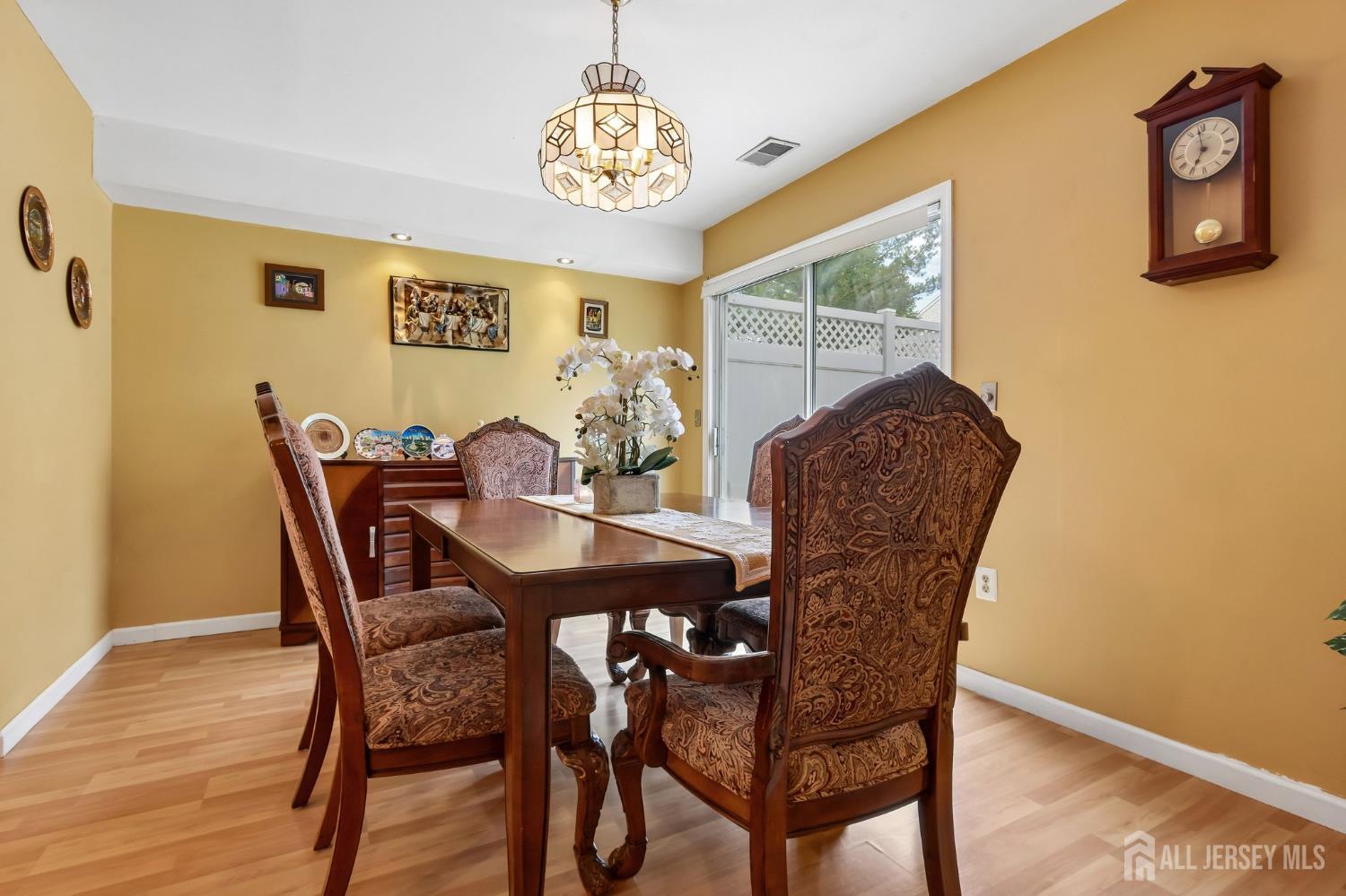 3 Letts Court Sayreville NJ 08872