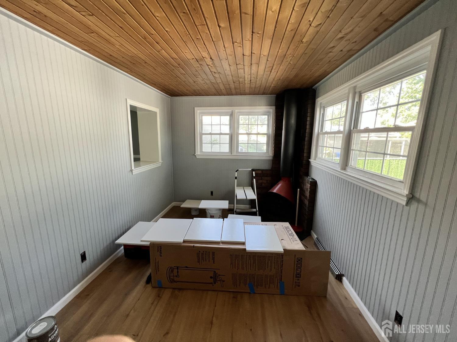 60 Commercial Avenue Avenel NJ 07001