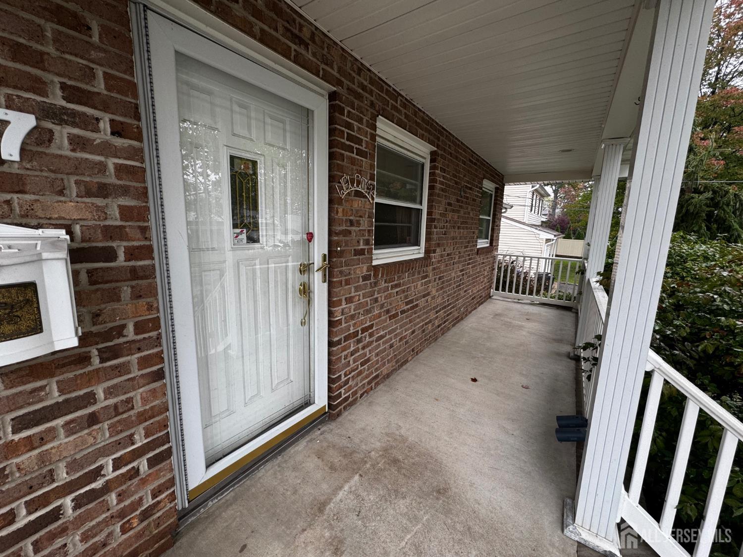 27 Frieda Lane Colonia NJ 07067