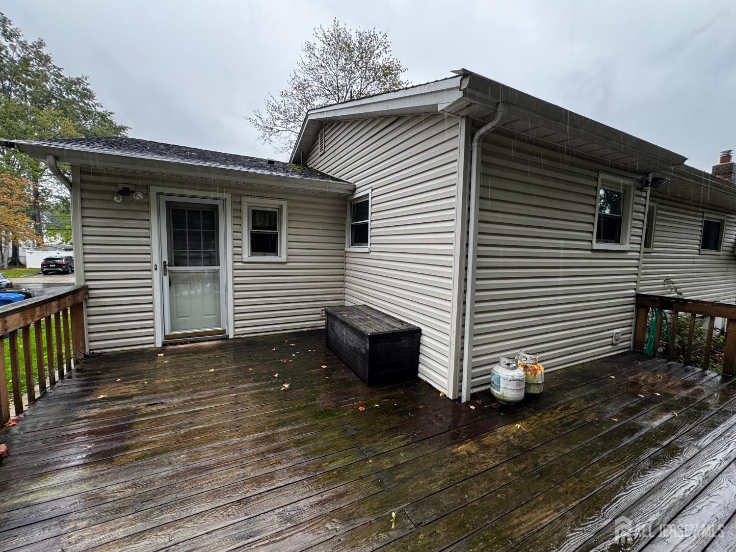 27 Frieda Lane Colonia NJ 07067