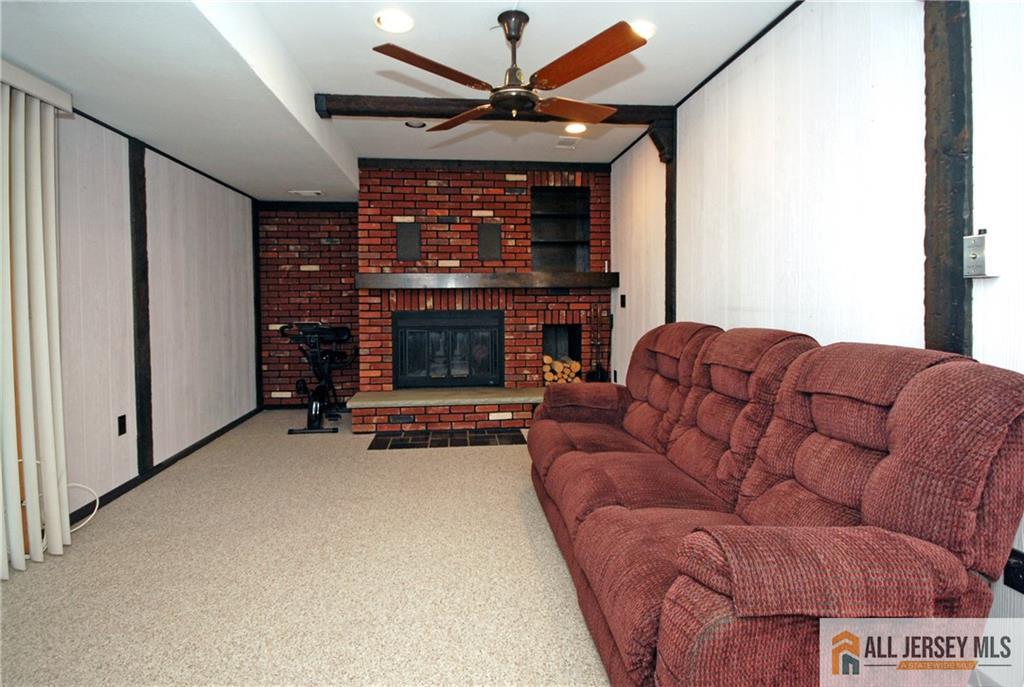 2 Janet Court East Brunswick NJ 08816