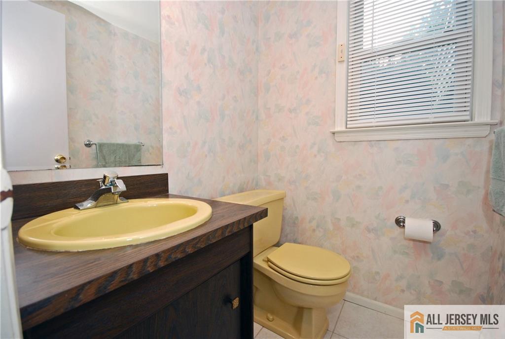 2 Janet Court East Brunswick NJ 08816