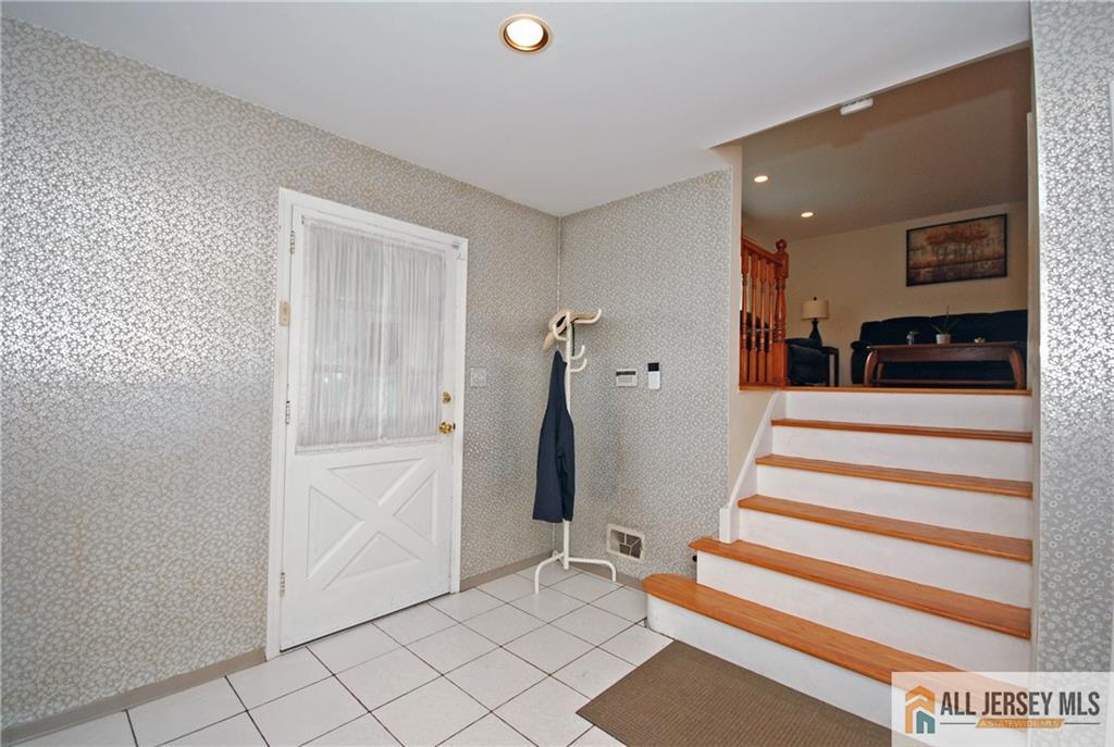 2 Janet Court East Brunswick NJ 08816