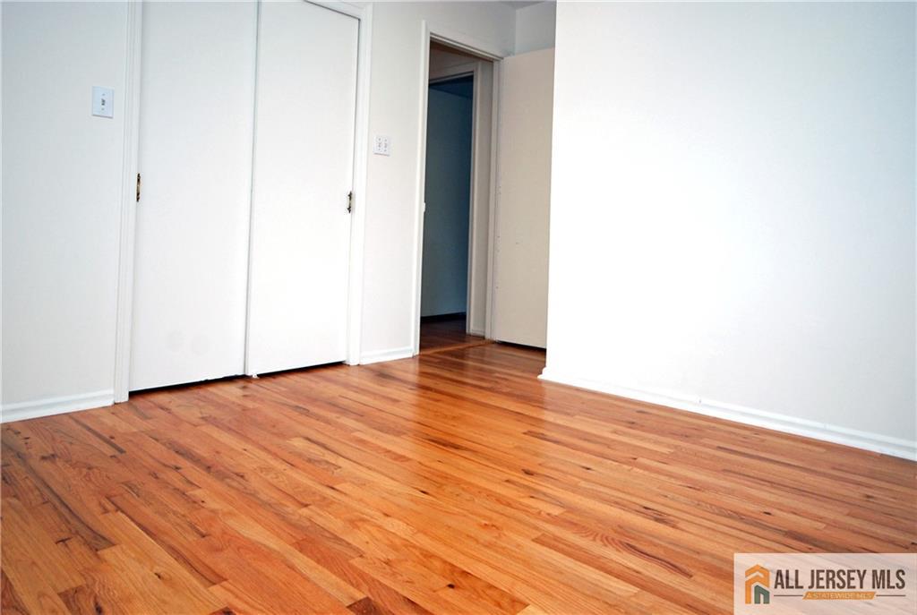 2 Janet Court East Brunswick NJ 08816