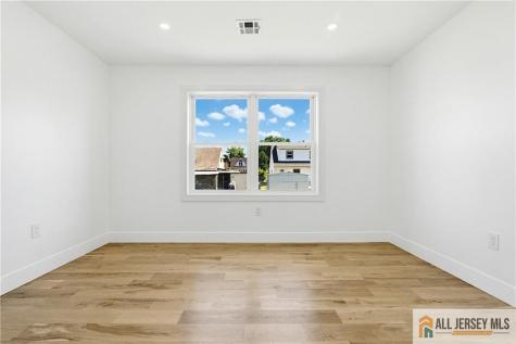 48 Kendall Drive Sayreville NJ 08859