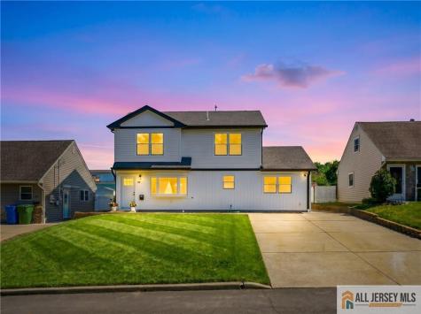 48 Kendall Drive Sayreville NJ 08859