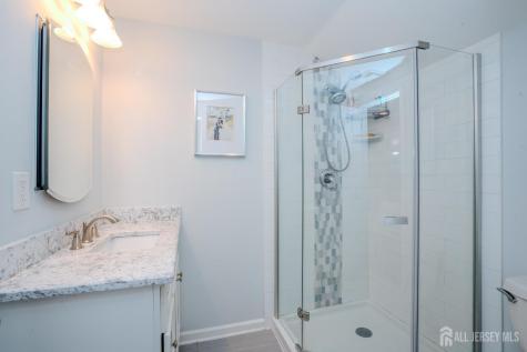 21 Inwood Drive East Brunswick NJ 08816
