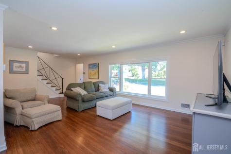 21 Inwood Drive East Brunswick NJ 08816