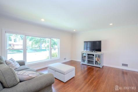 21 Inwood Drive East Brunswick NJ 08816