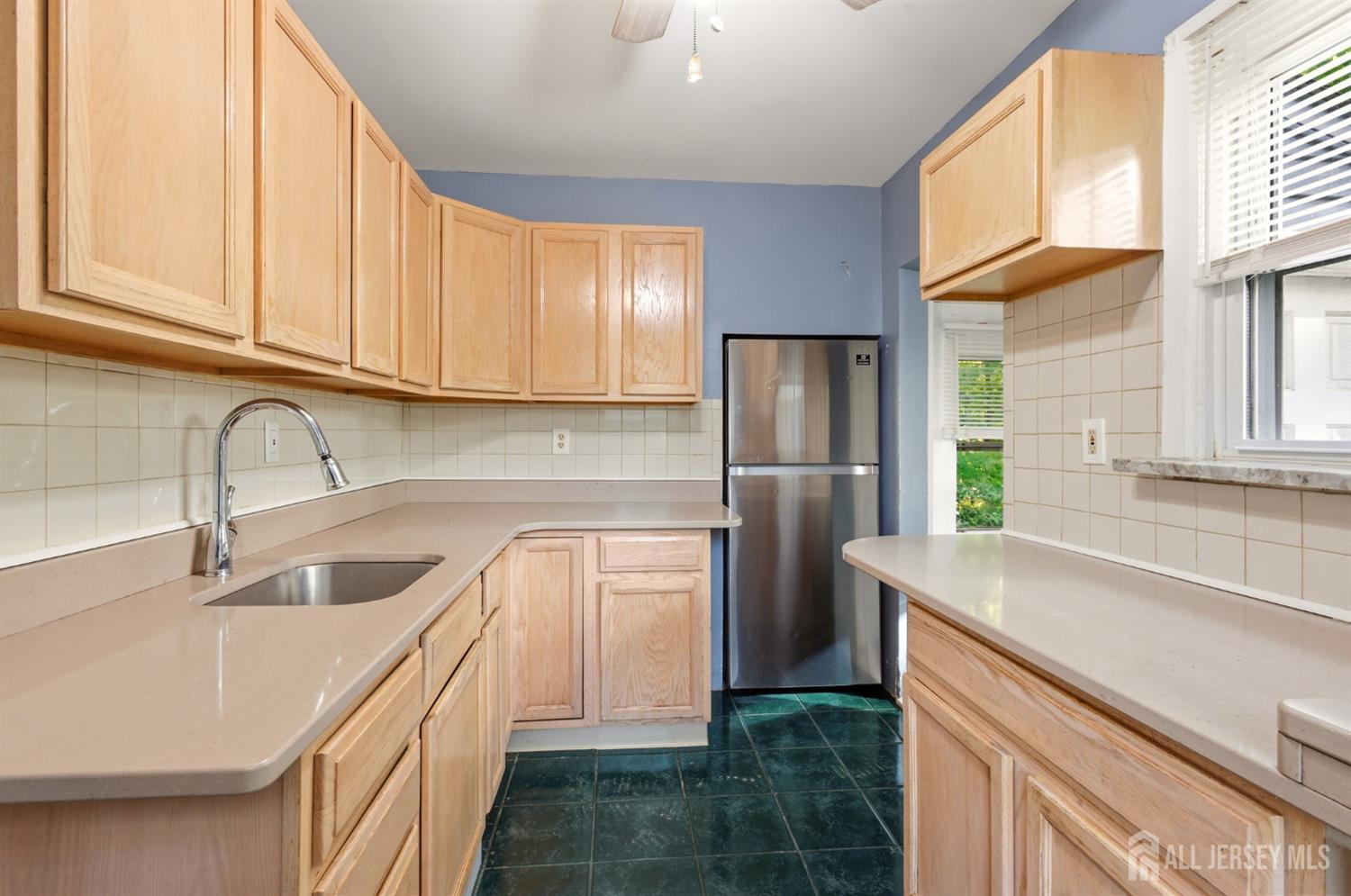 42 Park Avenue Matawan NJ 07747