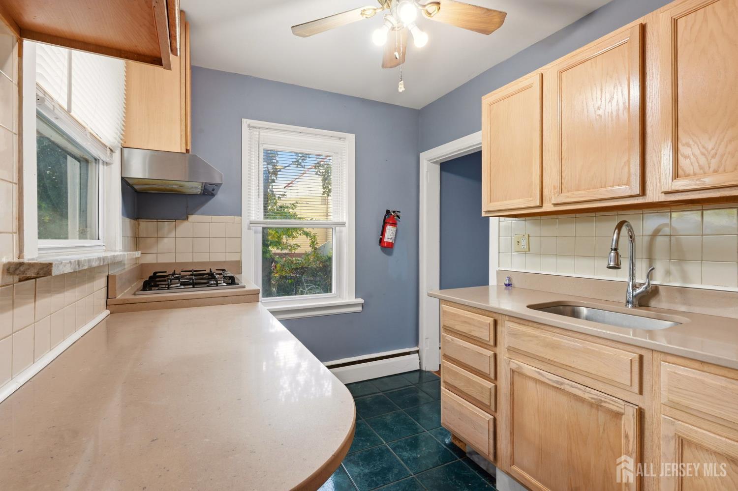42 Park Avenue Matawan NJ 07747