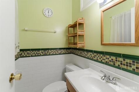 94 Boulevard W Old Bridge NJ 07735