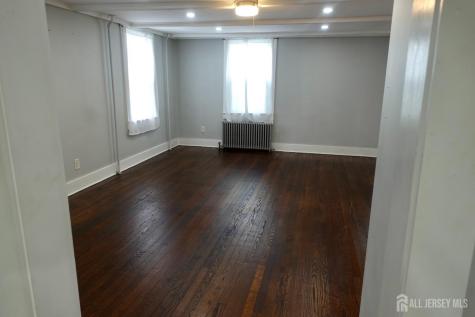 11 Main Street Englishtown NJ 07726